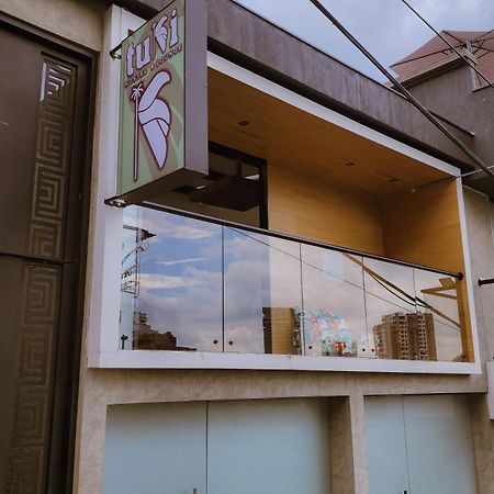 Tuki Hostel & Lounge Pereira Exterior photo