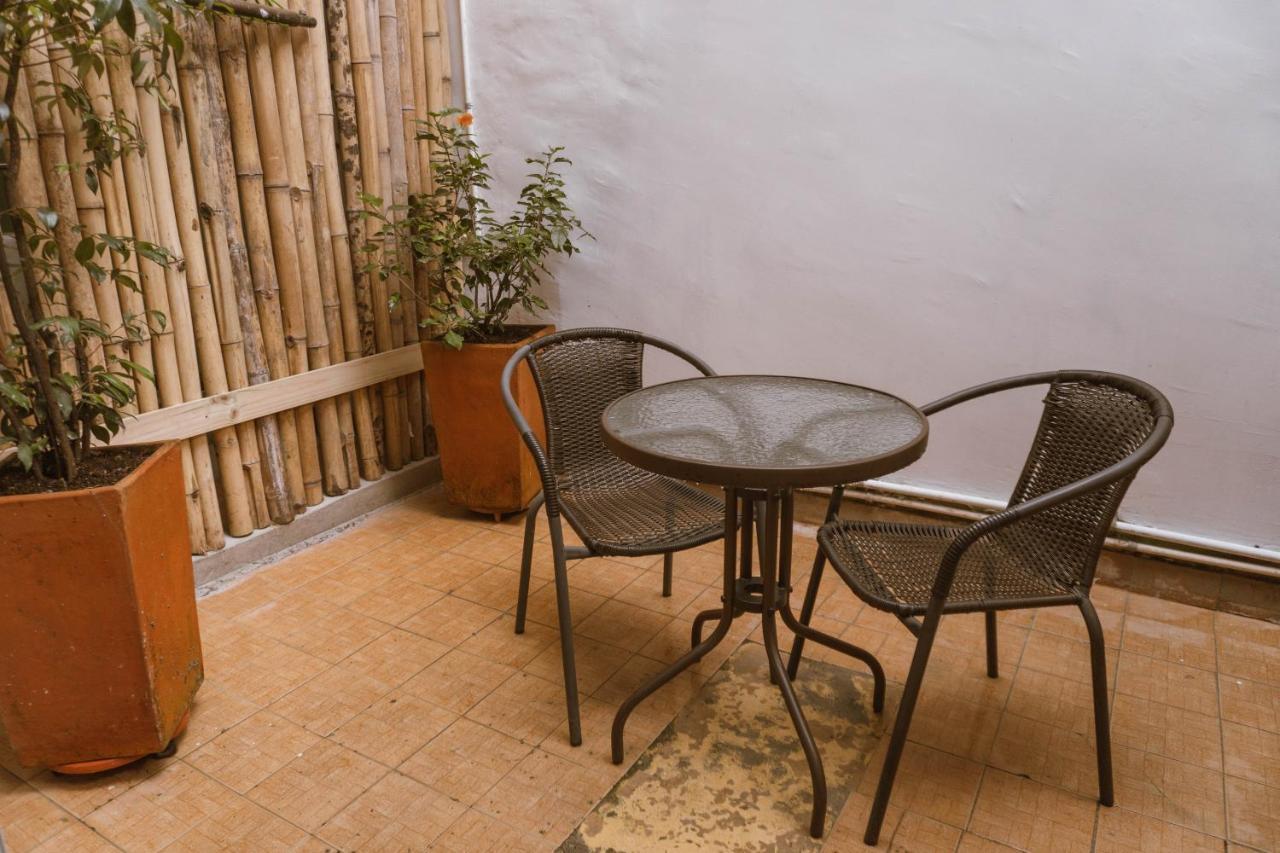 Tuki Hostel & Lounge Pereira Exterior photo