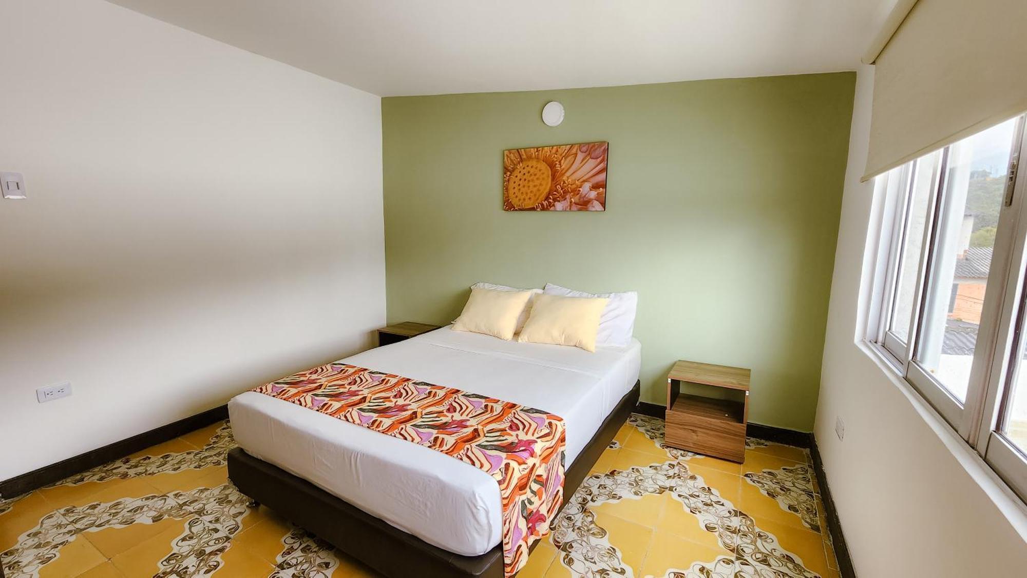 Tuki Hostel & Lounge Pereira Exterior photo